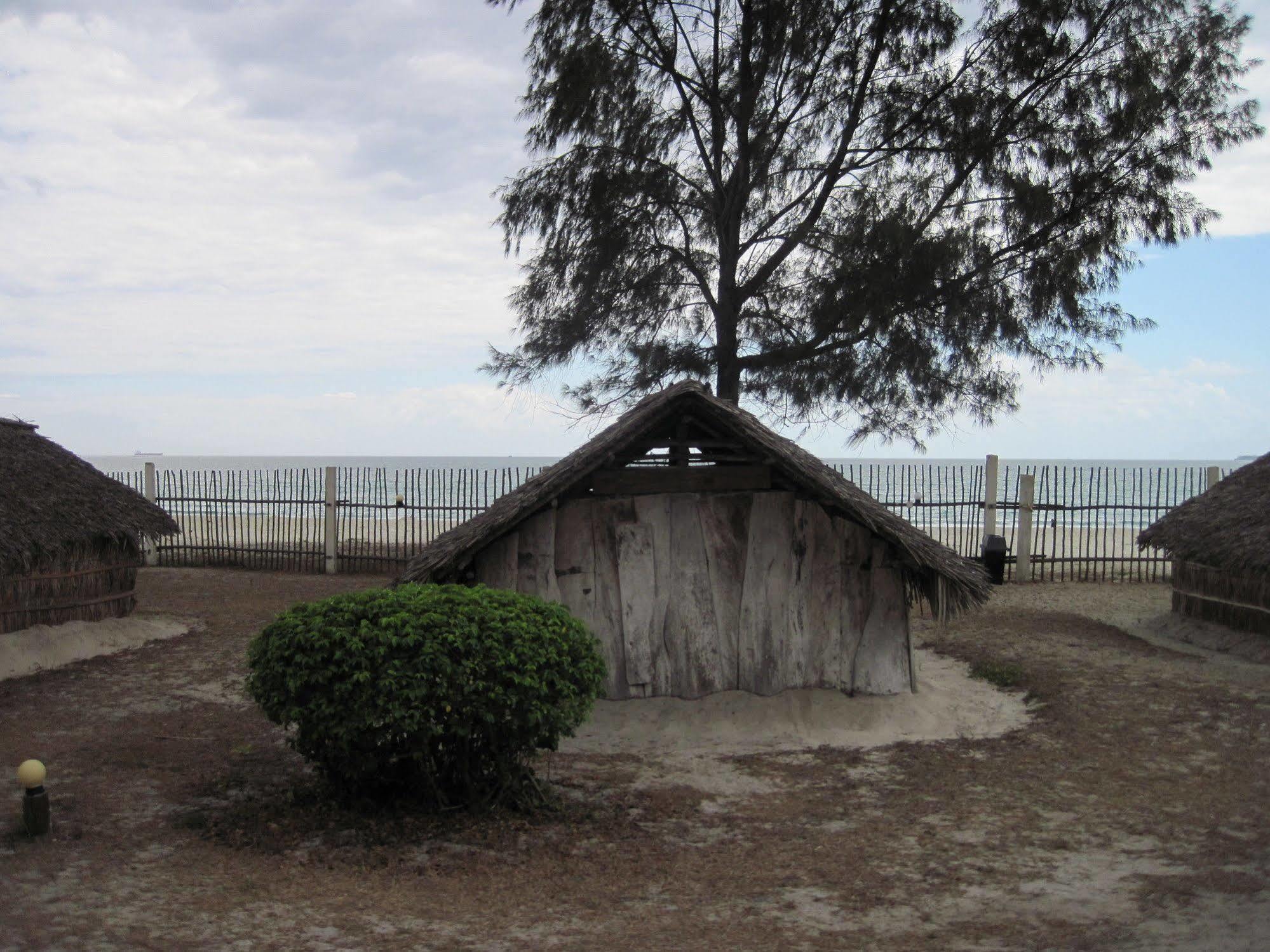 Kipepeo Beach And Village ดาร์เอสซาลาม ภายนอก รูปภาพ